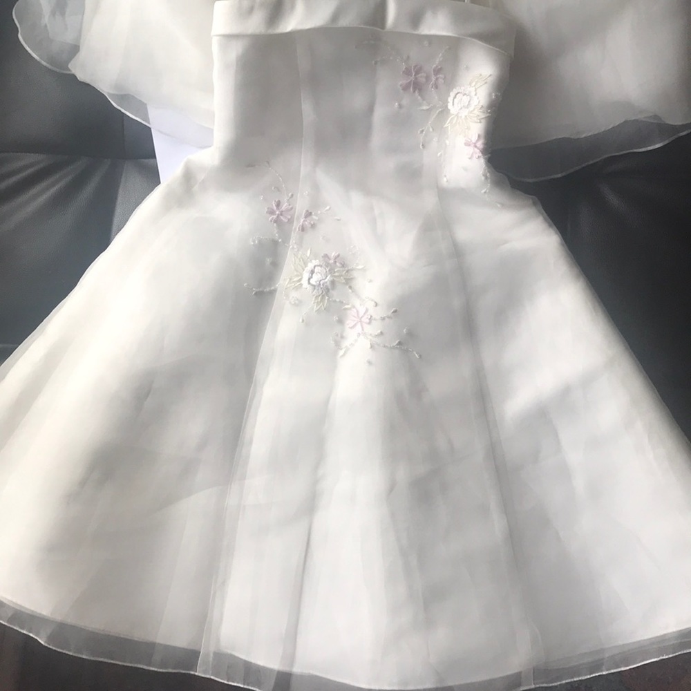 Cute white dress for little girls. Never used.